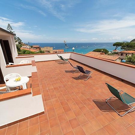 B&B Hotel Il Veliero - La Vela Del Veliero Sant'Andrea  Bagian luar foto