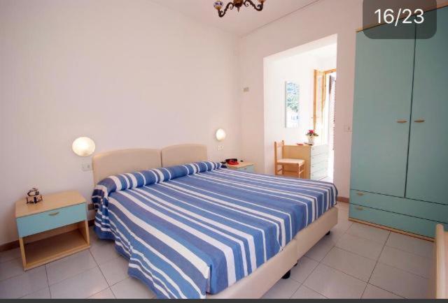 B&B Hotel Il Veliero - La Vela Del Veliero Sant'Andrea  Bagian luar foto
