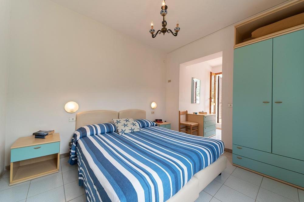 B&B Hotel Il Veliero - La Vela Del Veliero Sant'Andrea  Bagian luar foto