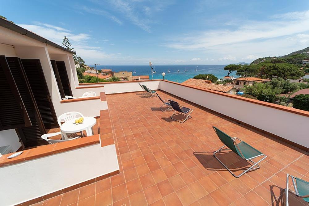 B&B Hotel Il Veliero - La Vela Del Veliero Sant'Andrea  Bagian luar foto