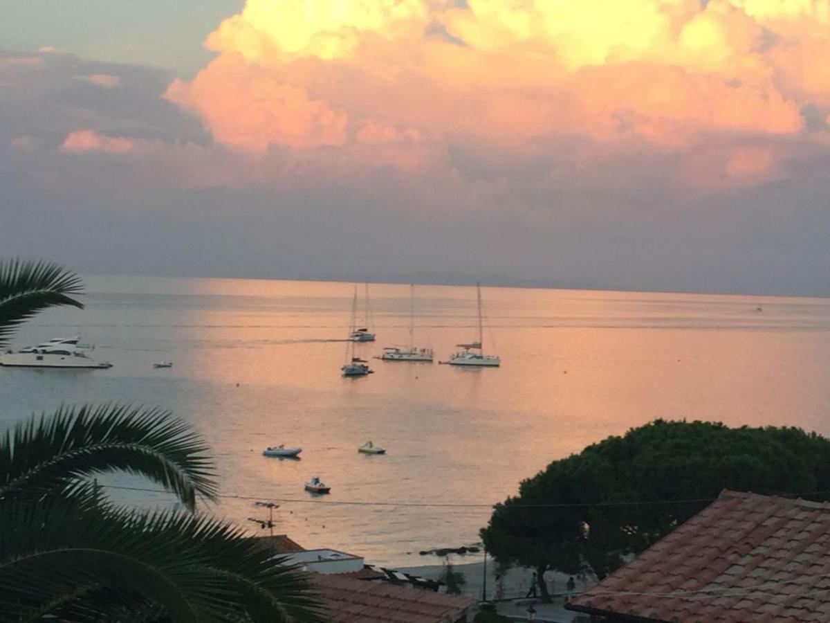 B&B Hotel Il Veliero - La Vela Del Veliero Sant'Andrea  Bagian luar foto